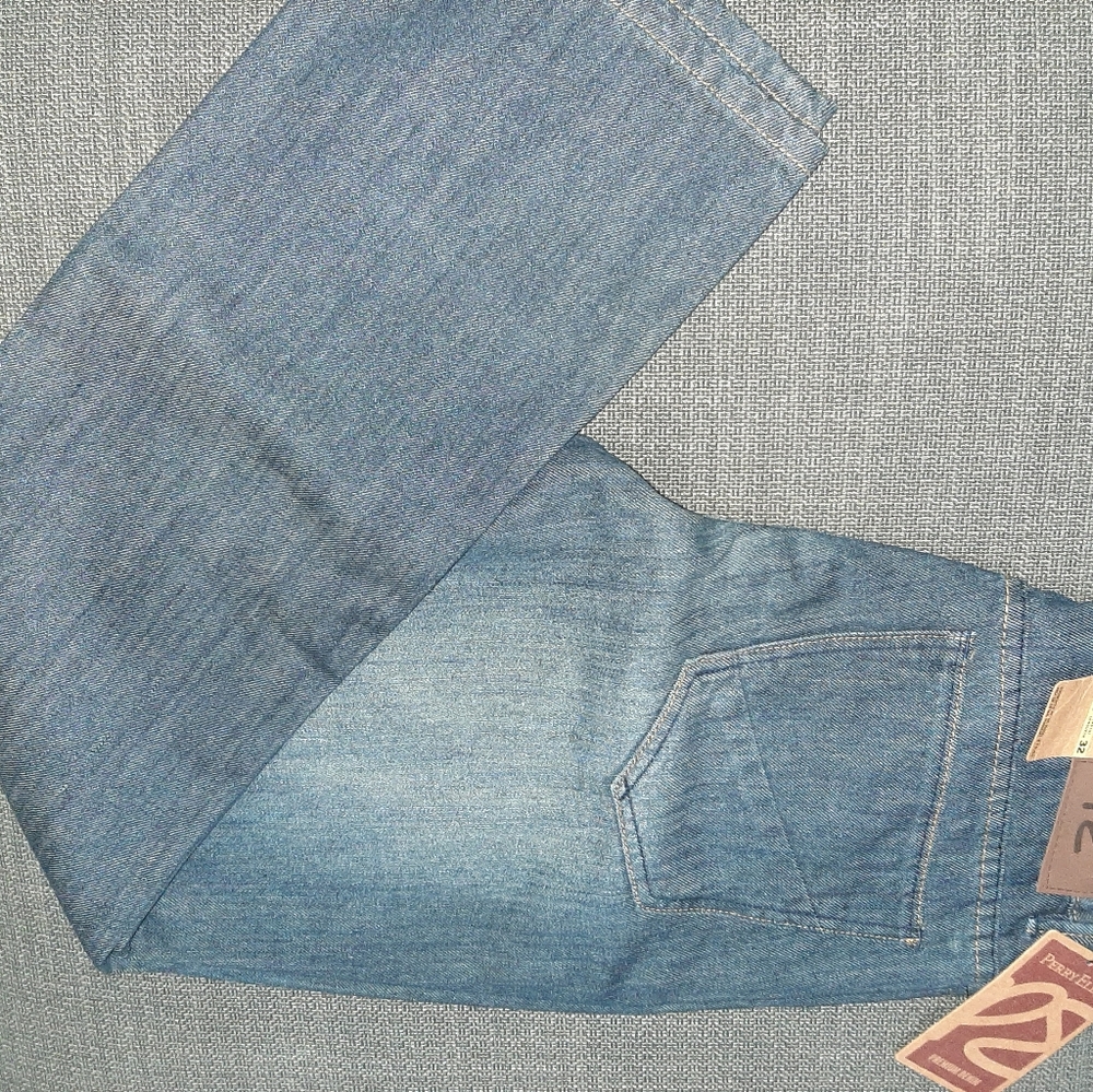 Perry Ellis Jeans New
